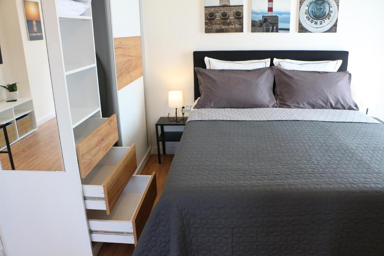 Shik & Chic In The Heart Of Burgas # 5Min From Beach # New المظهر الخارجي الصورة