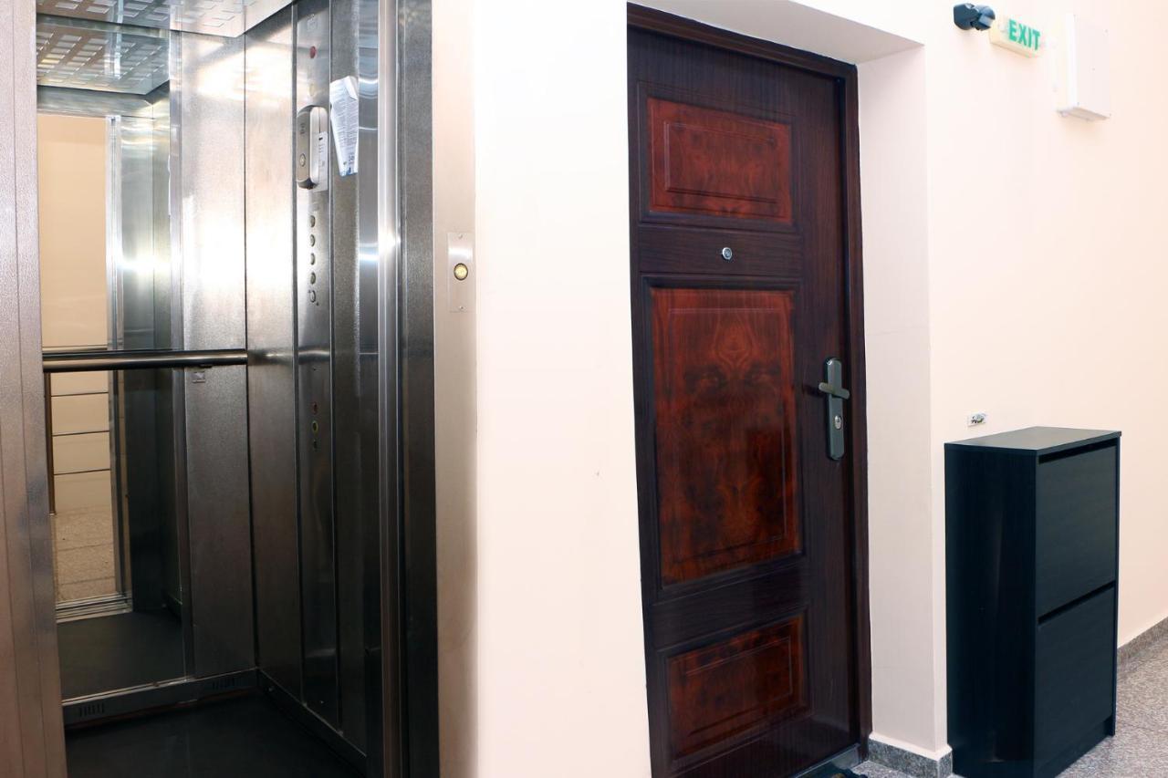 Shik & Chic In The Heart Of Burgas # 5Min From Beach # New المظهر الخارجي الصورة