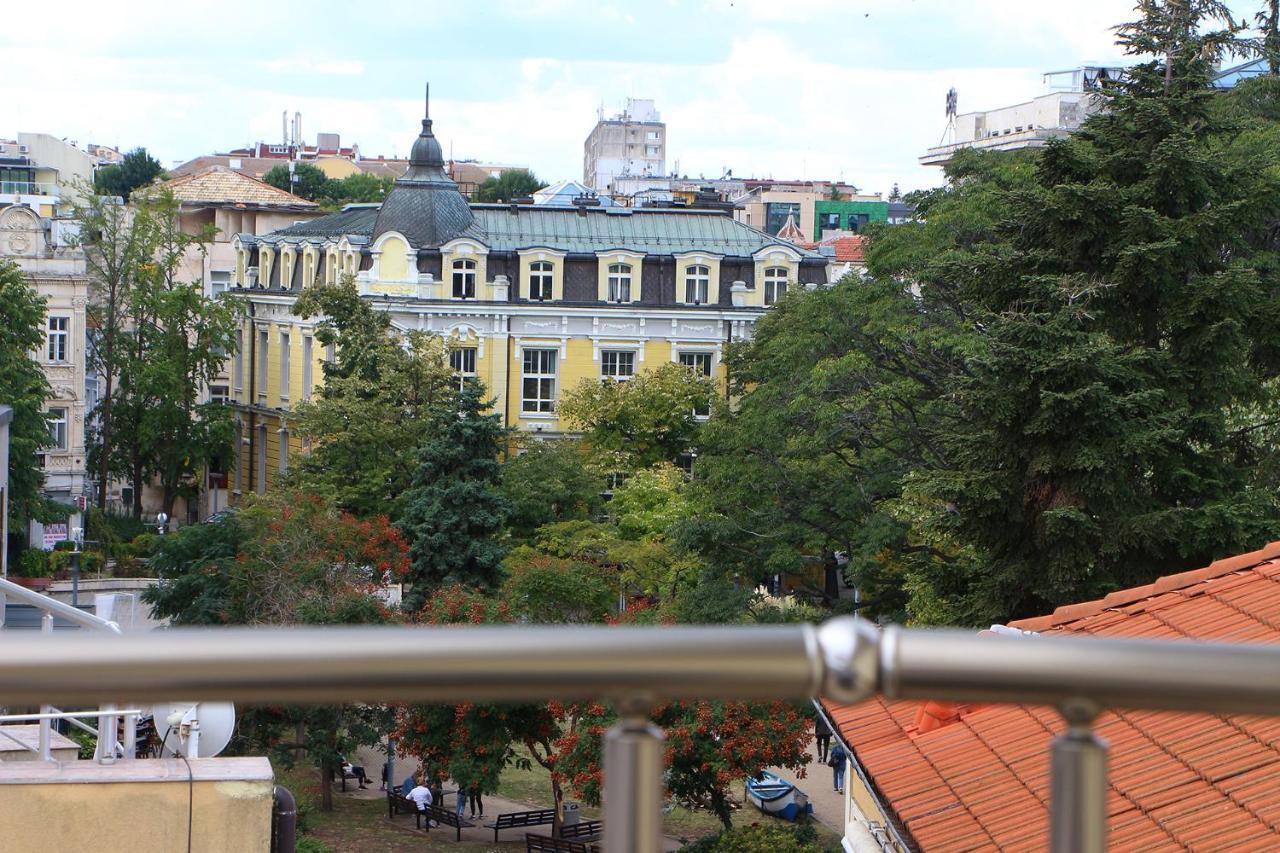 Shik & Chic In The Heart Of Burgas # 5Min From Beach # New المظهر الخارجي الصورة