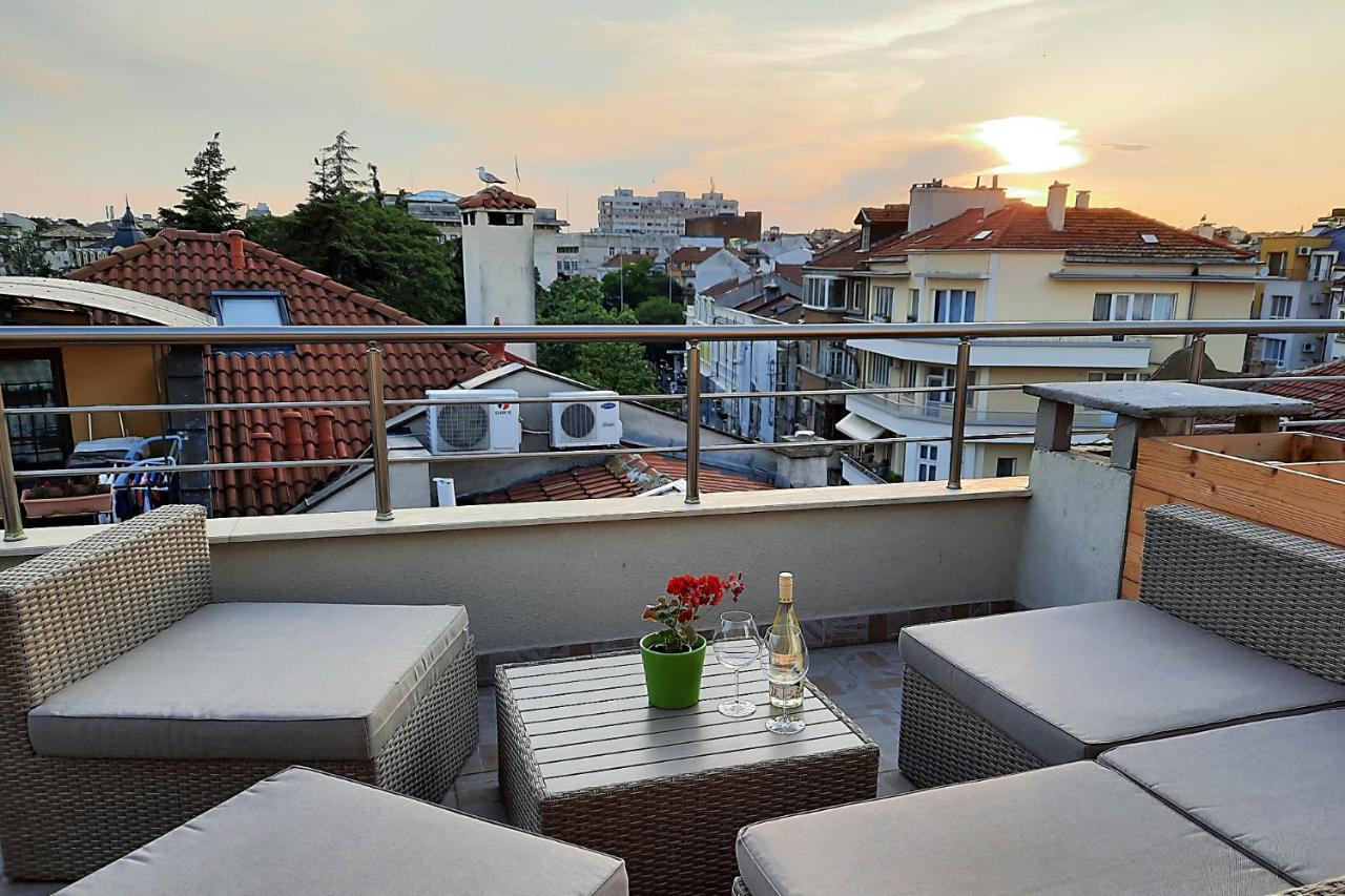 Shik & Chic In The Heart Of Burgas # 5Min From Beach # New المظهر الخارجي الصورة